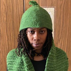 Handmade-knitted scarf and hat by Lydia Fludd